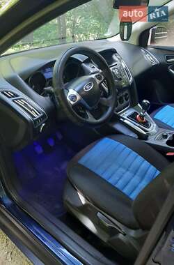 Универсал Ford Focus 2011 в 