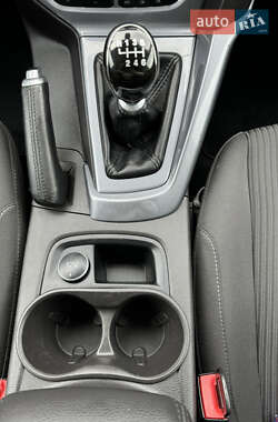 Универсал Ford Focus 2014 в 
