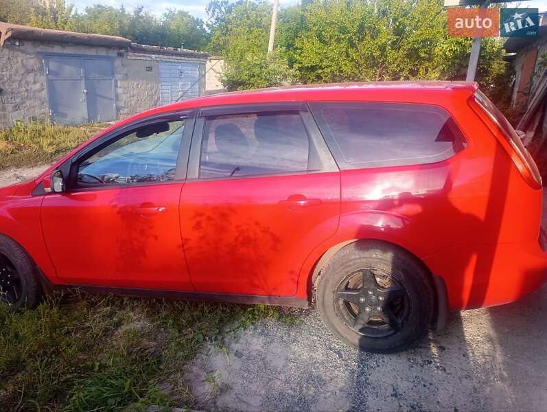 Универсал Ford Focus 2009 в Чугуеве