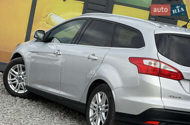 Универсал Ford Focus 2012 в 