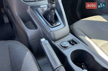Седан Ford Focus 2013 в 
