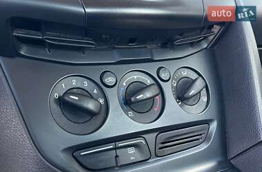 Седан Ford Focus 2013 в 