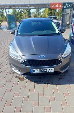 Седан Ford Focus 2015 в 
