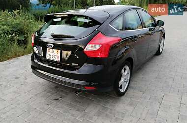 Хэтчбек Ford Focus 2013 в 