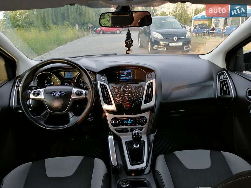 Хэтчбек Ford Focus 2013 в Здолбунове