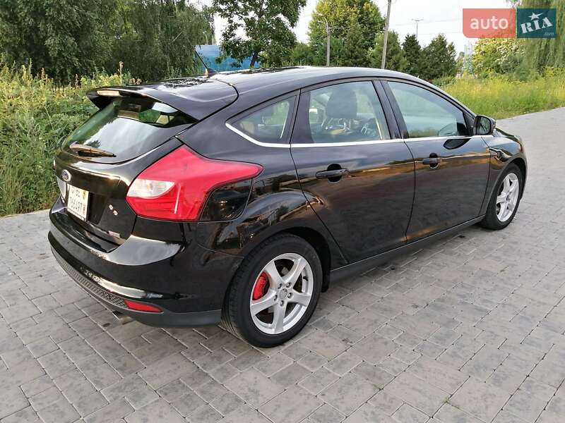 Хэтчбек Ford Focus 2013 в Здолбунове