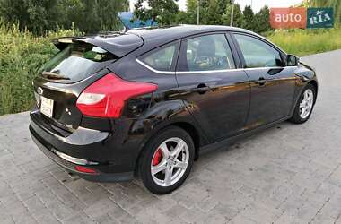 Хэтчбек Ford Focus 2013 в 