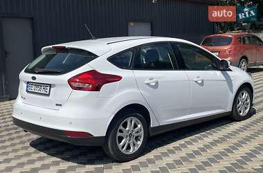 Хэтчбек Ford Focus 2017 в 