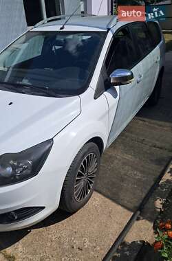 Универсал Ford Focus 2010 в 