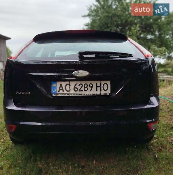 Хэтчбек Ford Focus 2008 в Луцке