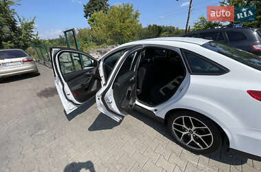 Седан Ford Focus 2018 в 
