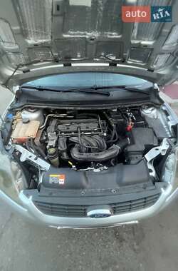 Седан Ford Focus 2008 в 