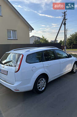 Универсал Ford Focus 2010 в 