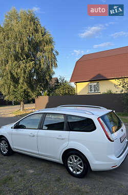 Универсал Ford Focus 2010 в 