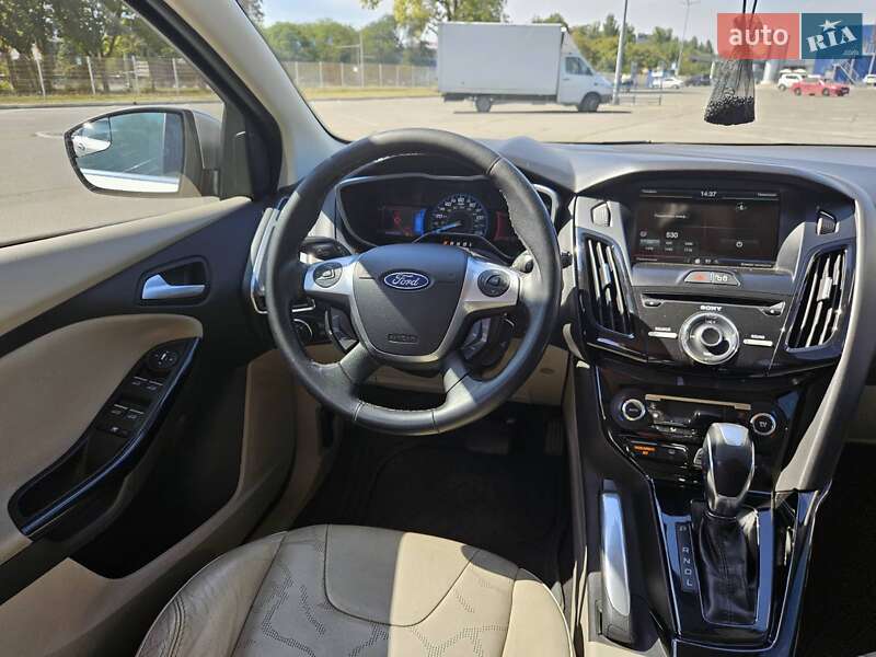 Хэтчбек Ford Focus 2012 в Днепре фото 18 Хэтчбек Ford Focus 2012 в Днепре