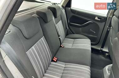 Универсал Ford Focus 2010 в 