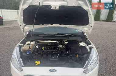 Хэтчбек Ford Focus 2017 в 