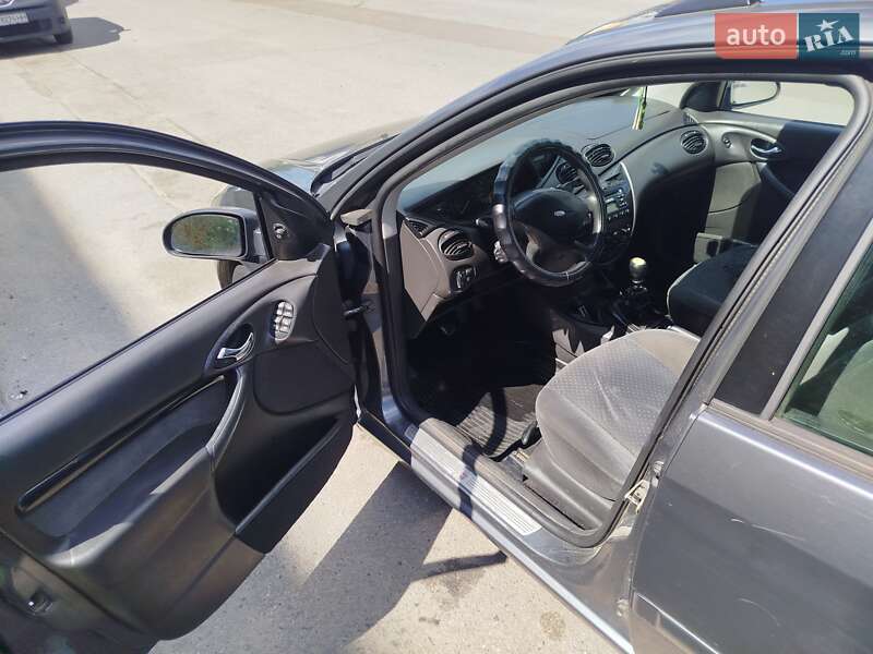 Универсал Ford Focus 2002 в Житомире фото 15 Универсал Ford Focus 2002 в Житомире