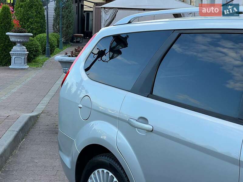 Універсал Ford Focus 2009 в Миргороді