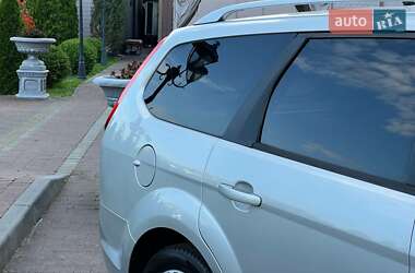 Универсал Ford Focus 2009 в 