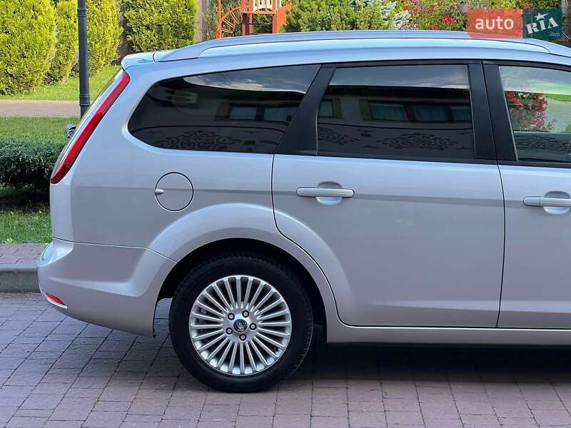 Універсал Ford Focus 2009 в Миргороді