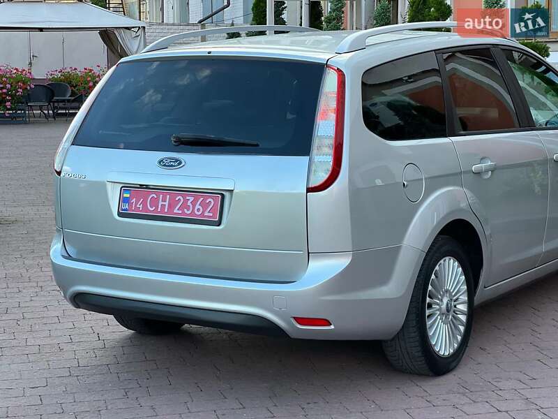 Універсал Ford Focus 2009 в Миргороді