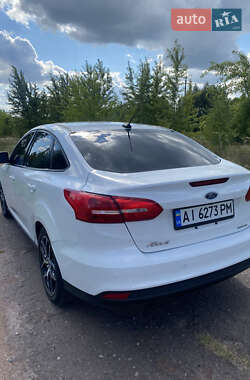 Седан Ford Focus 2017 в 