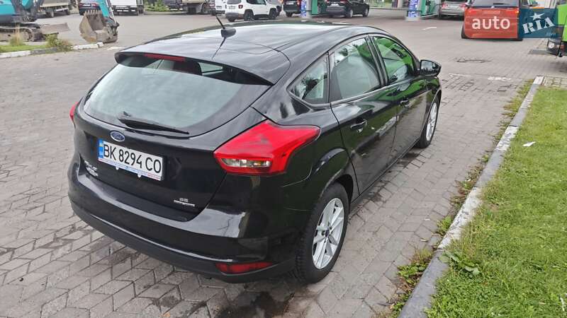 Хэтчбек Ford Focus 2015 в Ровно фото 13 Хэтчбек Ford Focus 2015 в Ровно