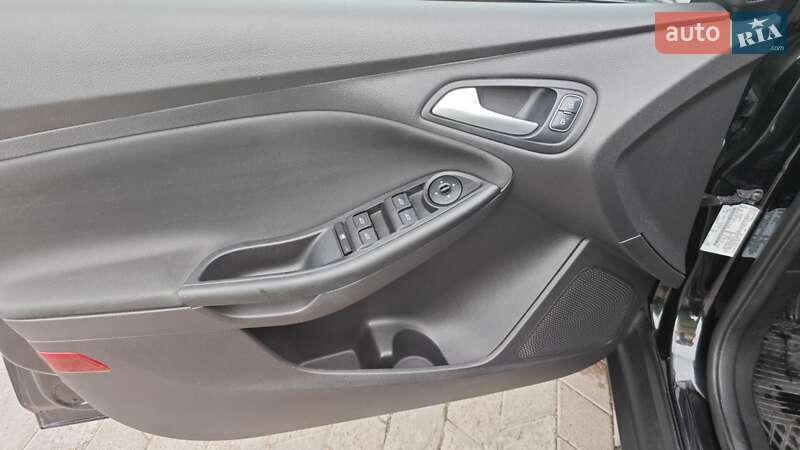 Хэтчбек Ford Focus 2015 в Ровно фото 20 Хэтчбек Ford Focus 2015 в Ровно