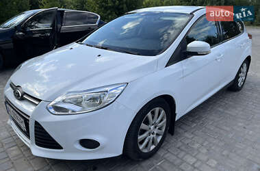 Хэтчбек Ford Focus 2013 в 
