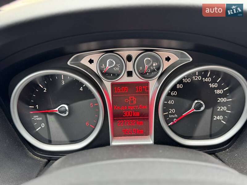 Универсал Ford Focus 2010 в Долине фото 13 Универсал Ford Focus 2010 в Долине