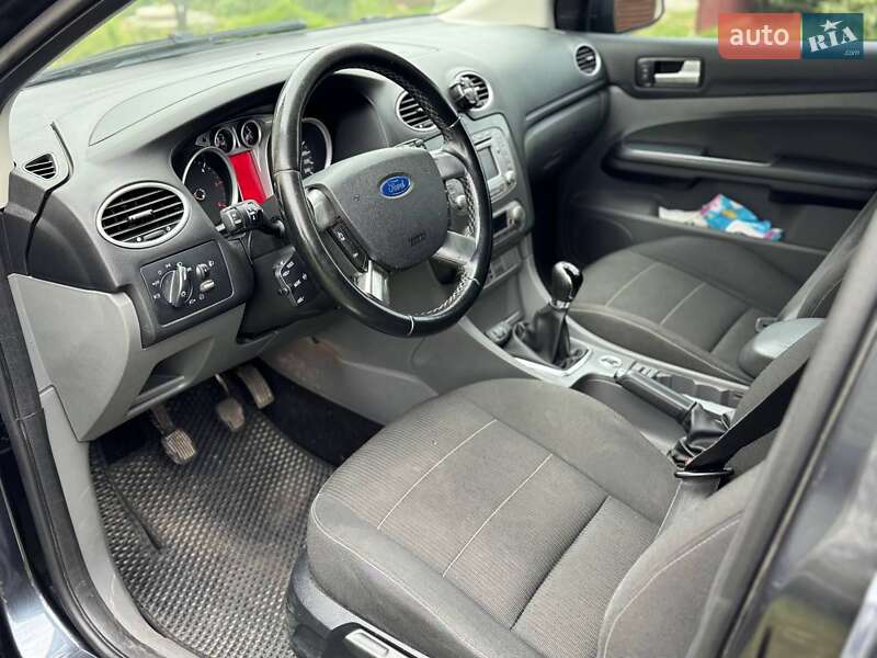 Универсал Ford Focus 2010 в Долине фото 17 Универсал Ford Focus 2010 в Долине