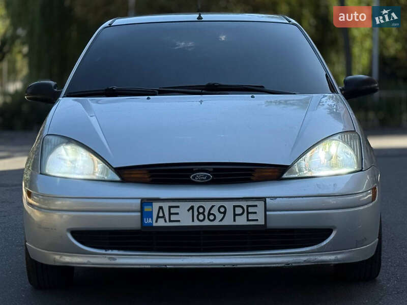 Седан Ford Focus 2003 в Днепре