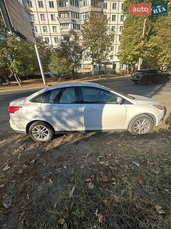 Ford Focus 2015