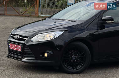 Хэтчбек Ford Focus 2014 в 