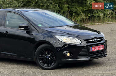 Хэтчбек Ford Focus 2014 в 