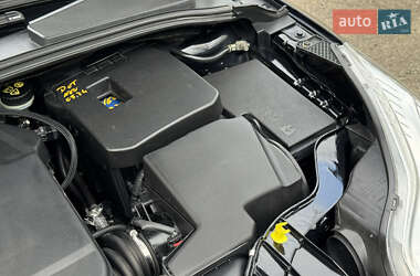 Хэтчбек Ford Focus 2014 в 