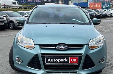 Седан Ford Focus 2011 в 