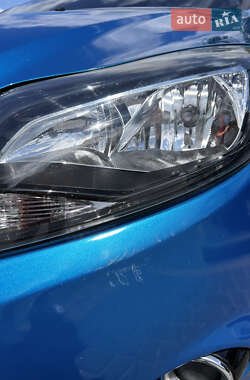 Хэтчбек Ford Focus 2014 в 