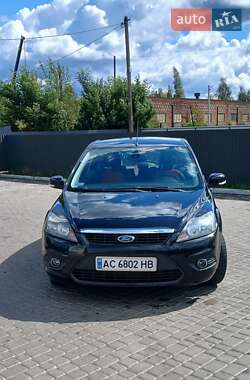 Хэтчбек Ford Focus 2009 в Иваничах