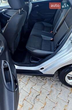 Седан Ford Focus 2013 в 