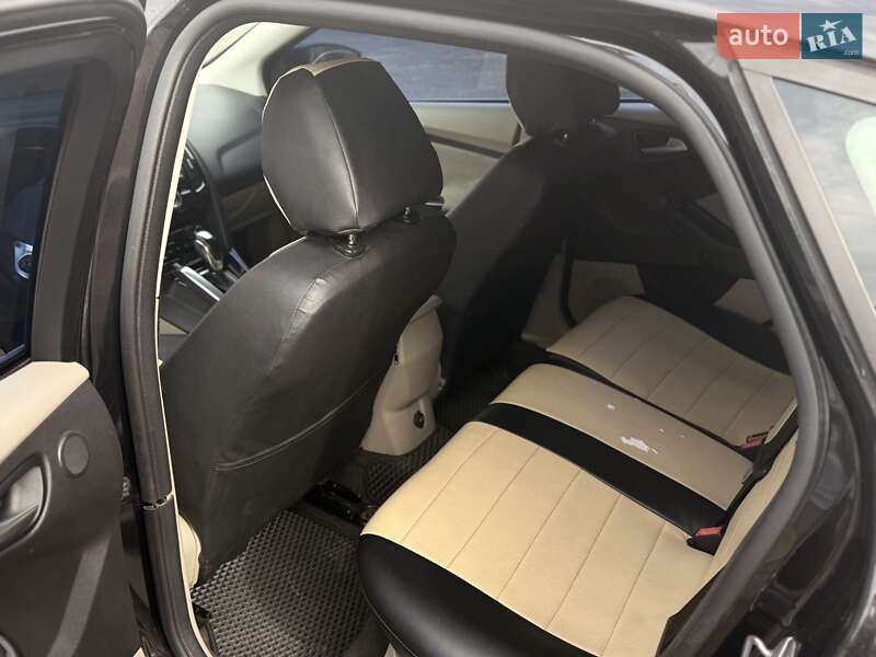 Хэтчбек Ford Focus 2013 в Киеве
