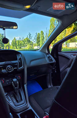 Седан Ford Focus 2017 в 