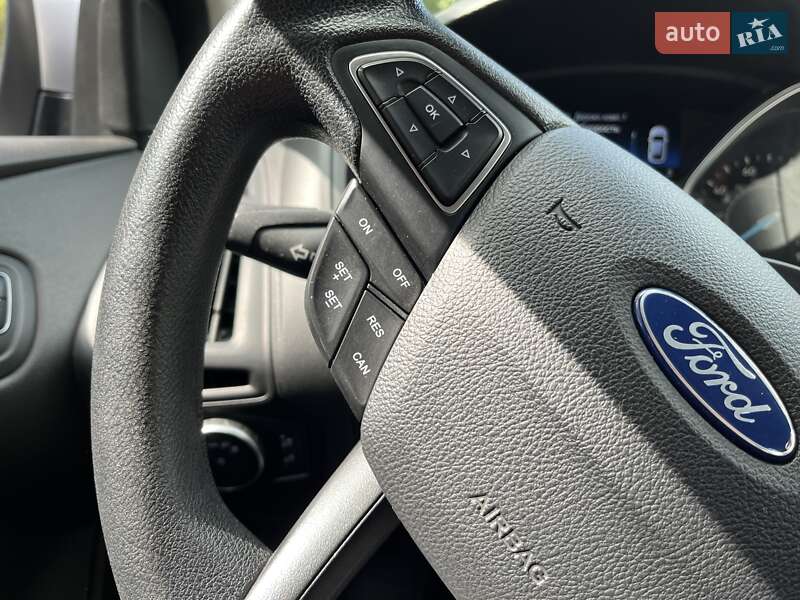 Седан Ford Focus 2016 в Харькове