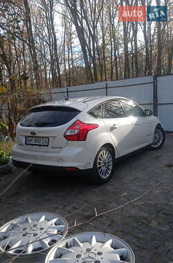 Хэтчбек Ford Focus 2012 в Житомире