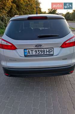 Универсал Ford Focus 2012 в 