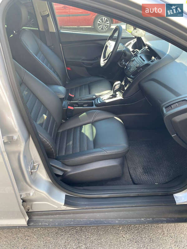 Хэтчбек Ford Focus 2016 в Киеве фото 13 Хэтчбек Ford Focus 2016 в Киеве