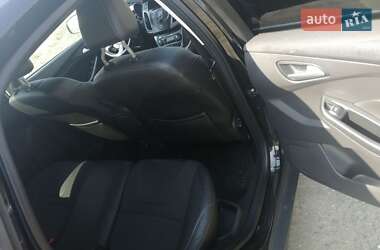 Хэтчбек Ford Focus 2011 в 