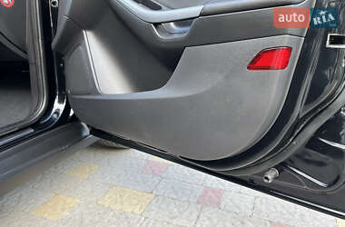 Хэтчбек Ford Focus 2012 в 