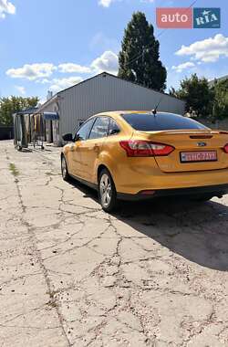 Седан Ford Focus 2012 в 